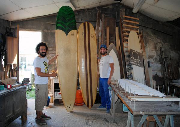 Tablas artesanales de Camiño do Río Surfboards